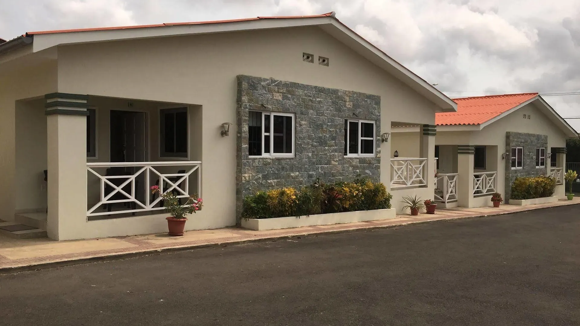 Lilu Apartments Curacao Buena Vista  Guatemala